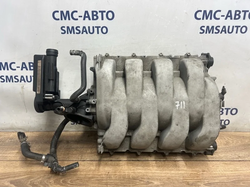 Коллектор впускной Audi A8 079133185BM D3 4.2 BVJ