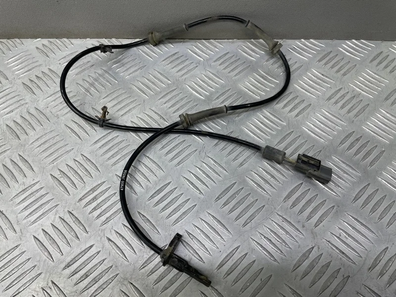 Датчик abs Nissan Teana J32