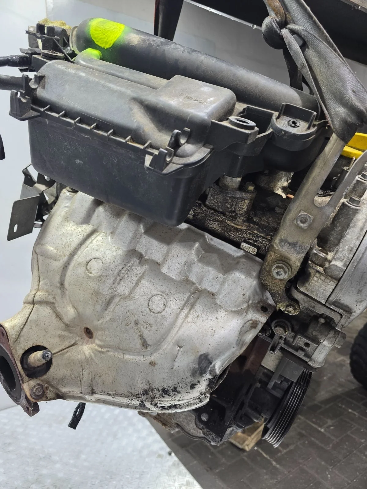 Двигатель K4M760 Renault Megane 2 1.6 Бензин