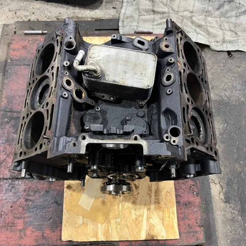 Шорт-блок Audi Q8 2020 4M