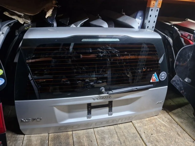 Крышка багажника Volvo XC70 2005 CZ