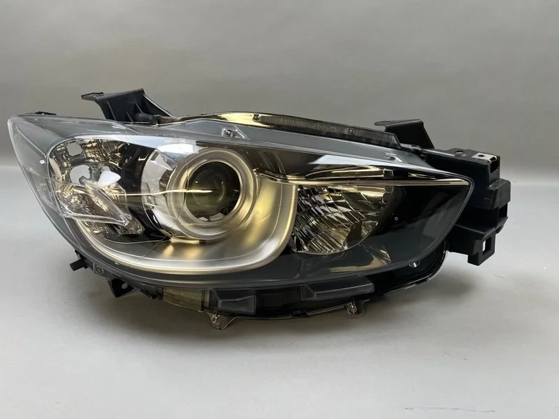 Фара Mazda CX-5 2012-2015 KD5351031G 1, передняя правая