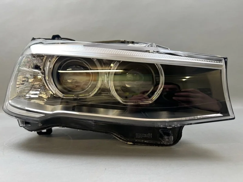 Фара BMW X3 2014-2017 63117401132 F25/F26, передняя правая