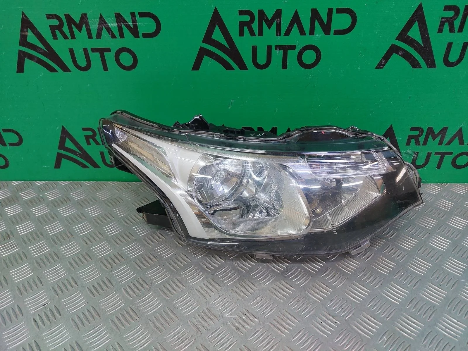 Фара MItsubishi OUTLANDER 2012-2015 3