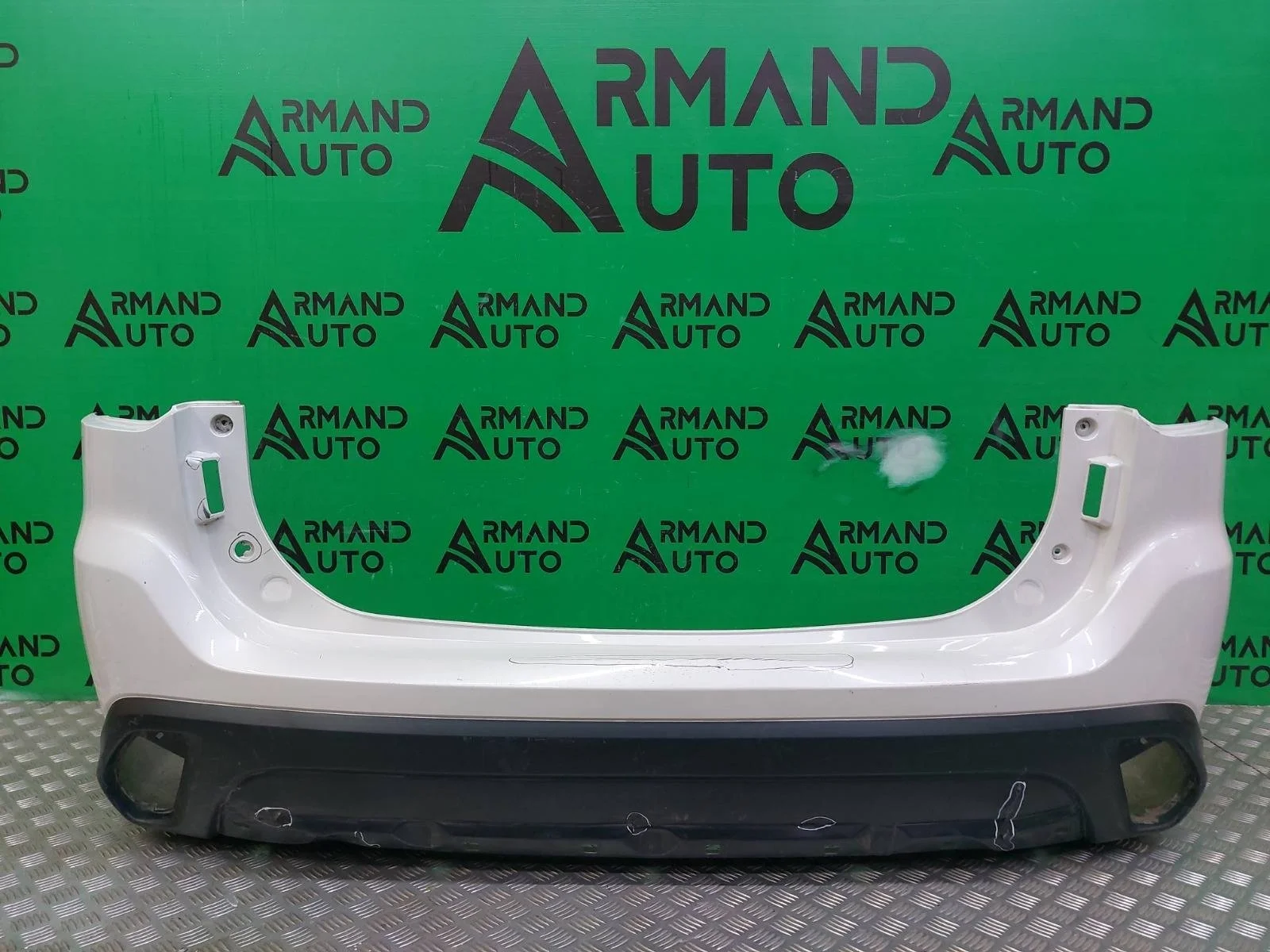 Бампер Mitsubishi Outlander 2015-2018 3