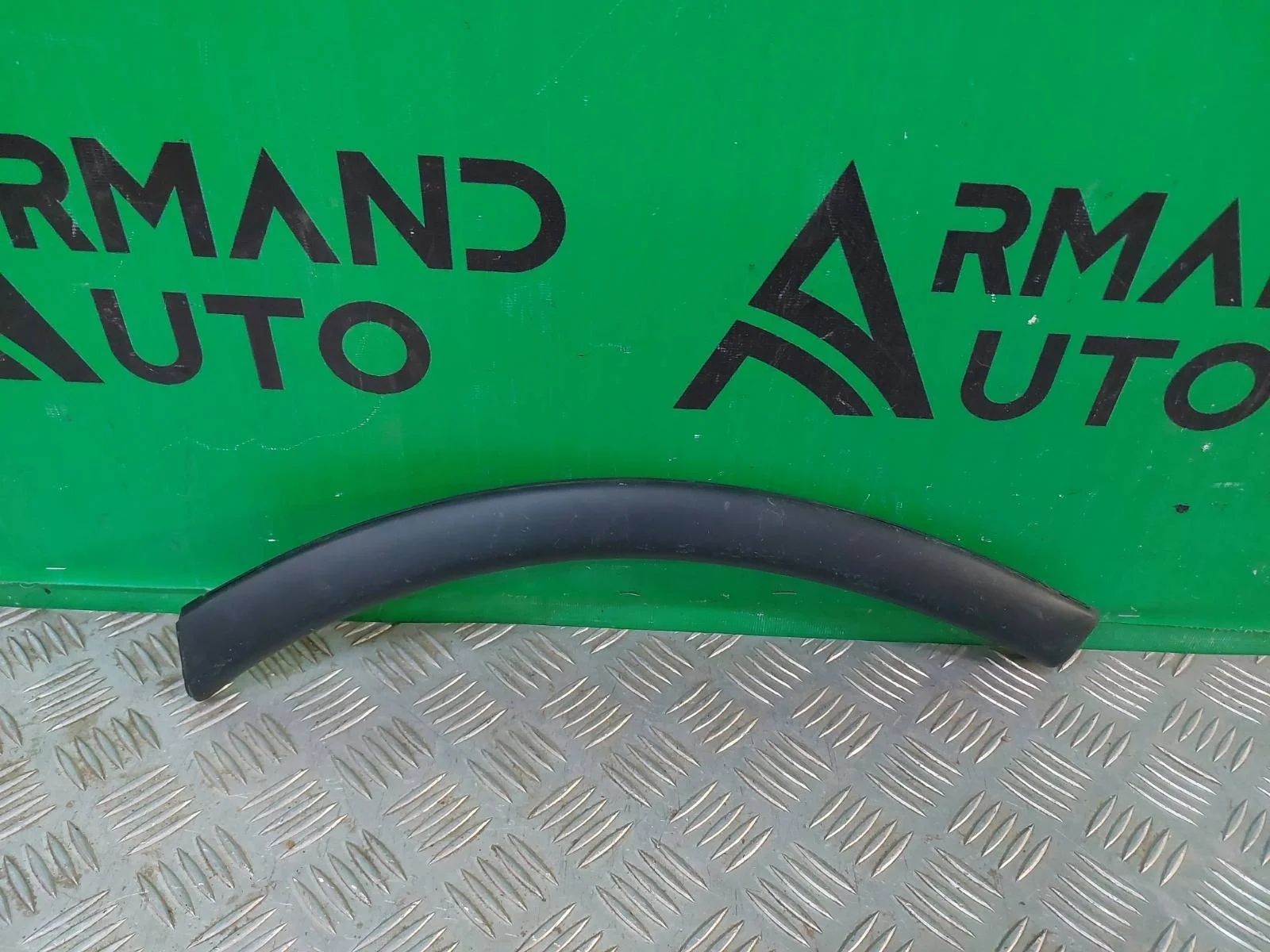 Расширитель бампера Mitsubishi Outlander 2014-2018 3