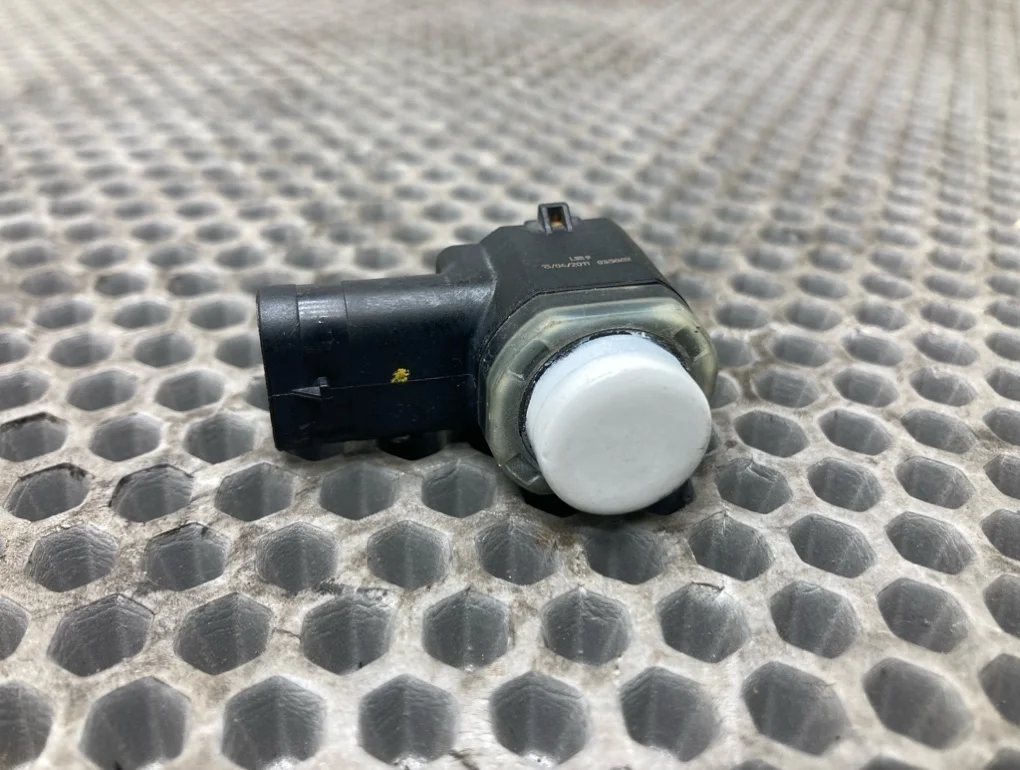 Датчик парковки Audi A6 2015 C7