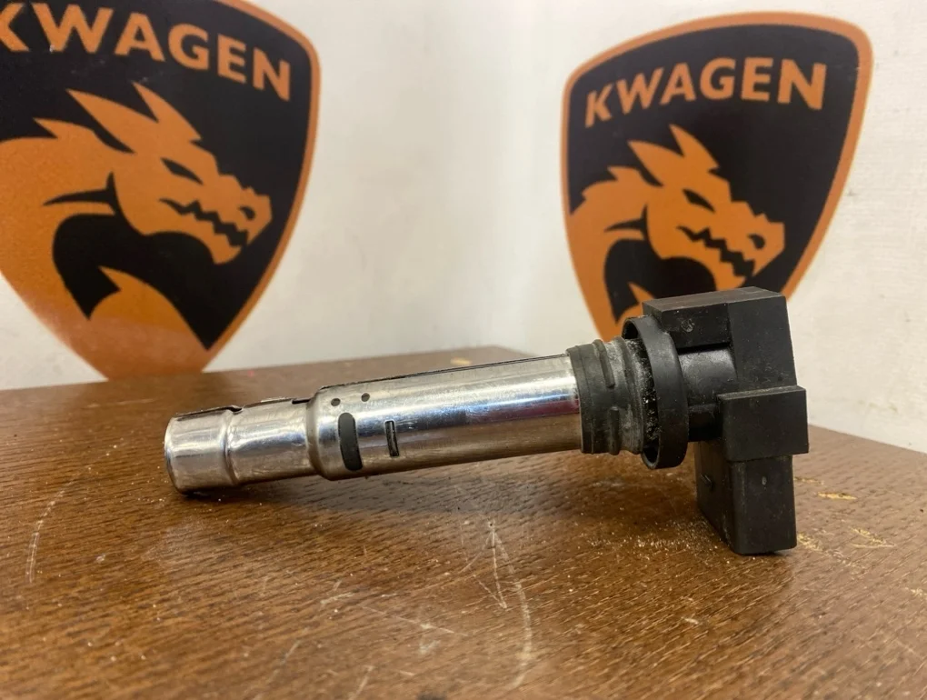 Катушка зажигания Volkswagen Golf 2011 5K