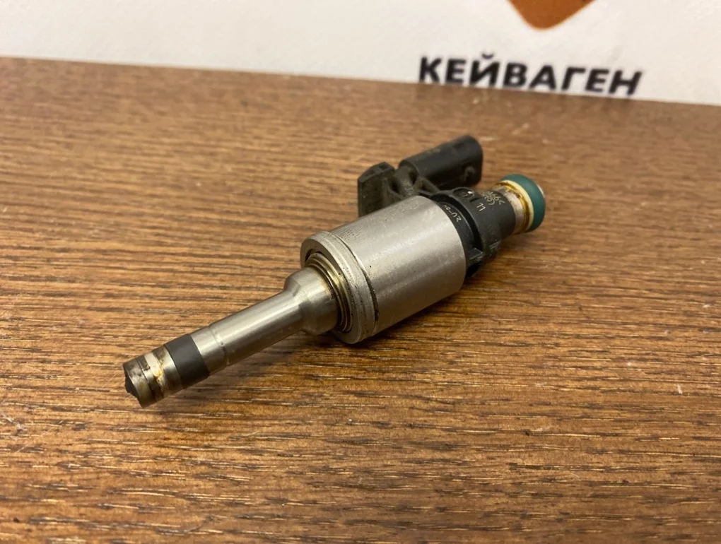 Форсунка топливная Volkswagen Golf 2016 MK7