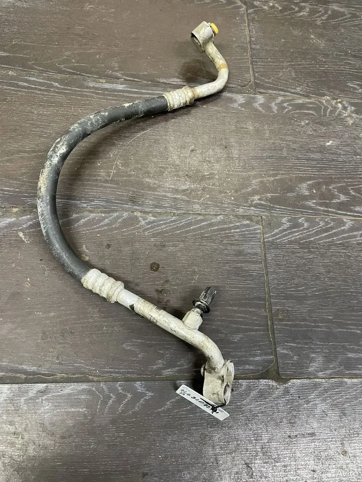 Трубка кондиционера vw touareg 7l6820721h