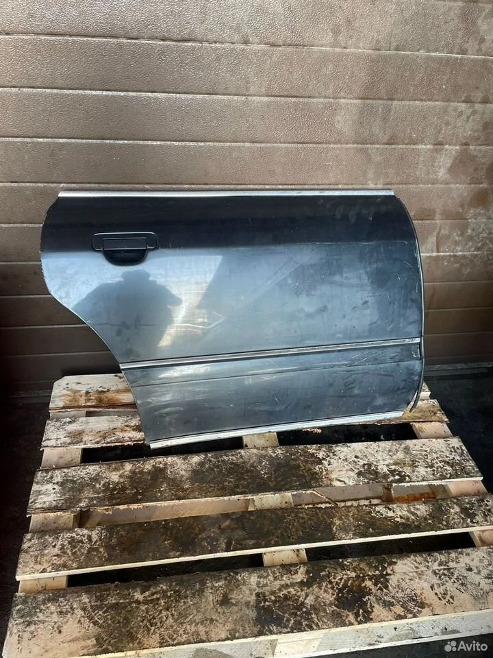 Дверь задняя правая до рест audi a8 d2 4d0833052a