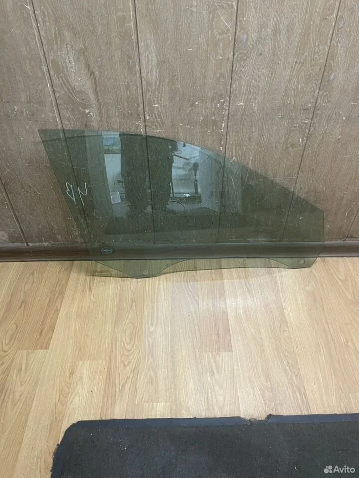 Стекло переднее правое audi a6 c5