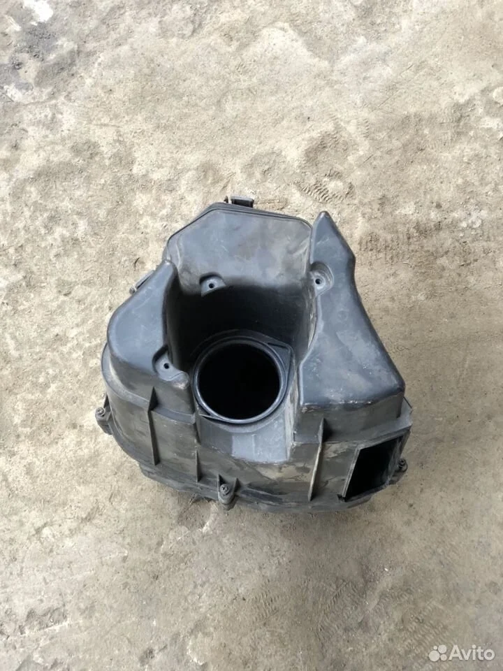 Корпус воздушного фильтра audi s8 5.2 a8 6.0 w12