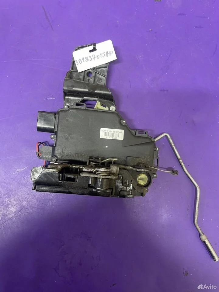 Замок передний левой двери 3b1837015ap