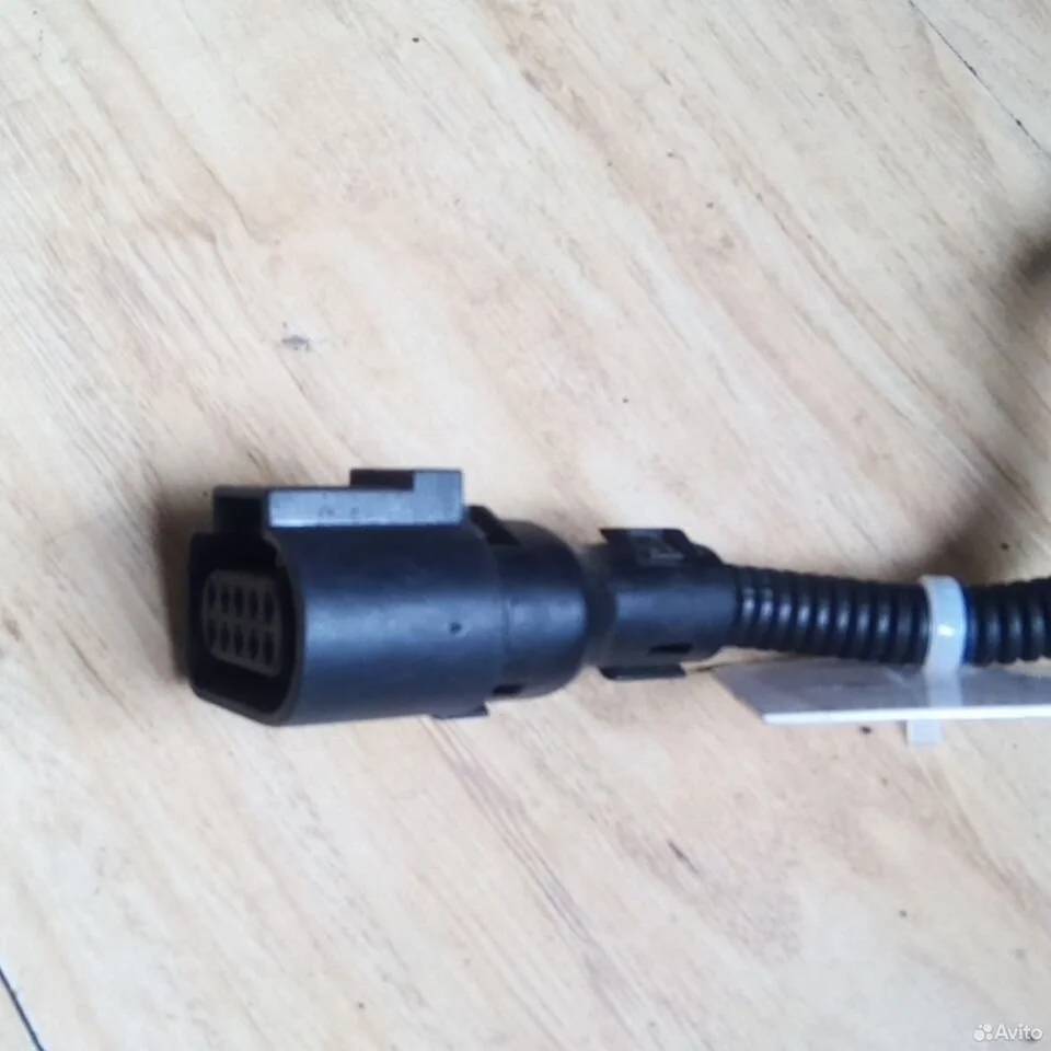 Разъемы фишки для авто 1j0973715