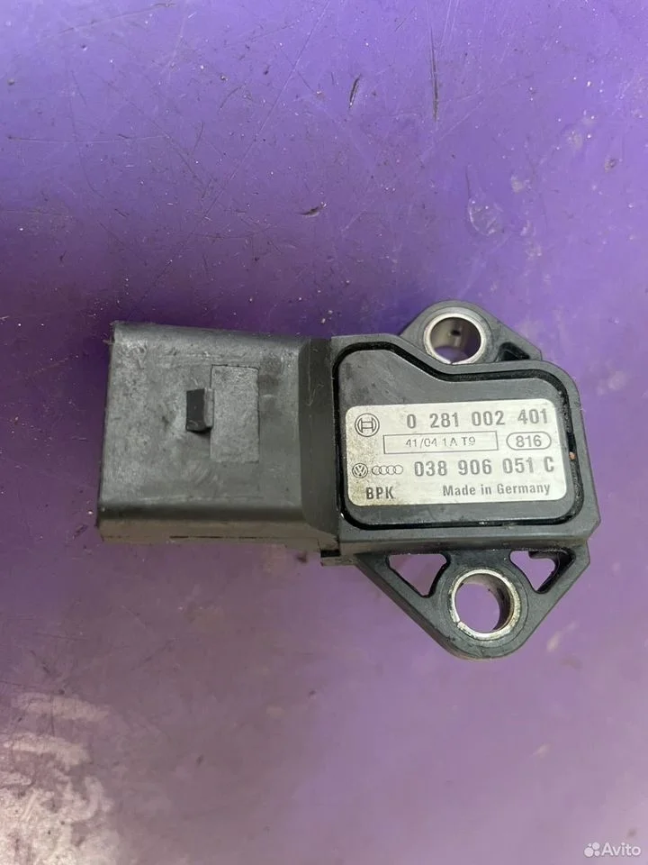 Датчик абсолютного давления воздуха vag 038906051c