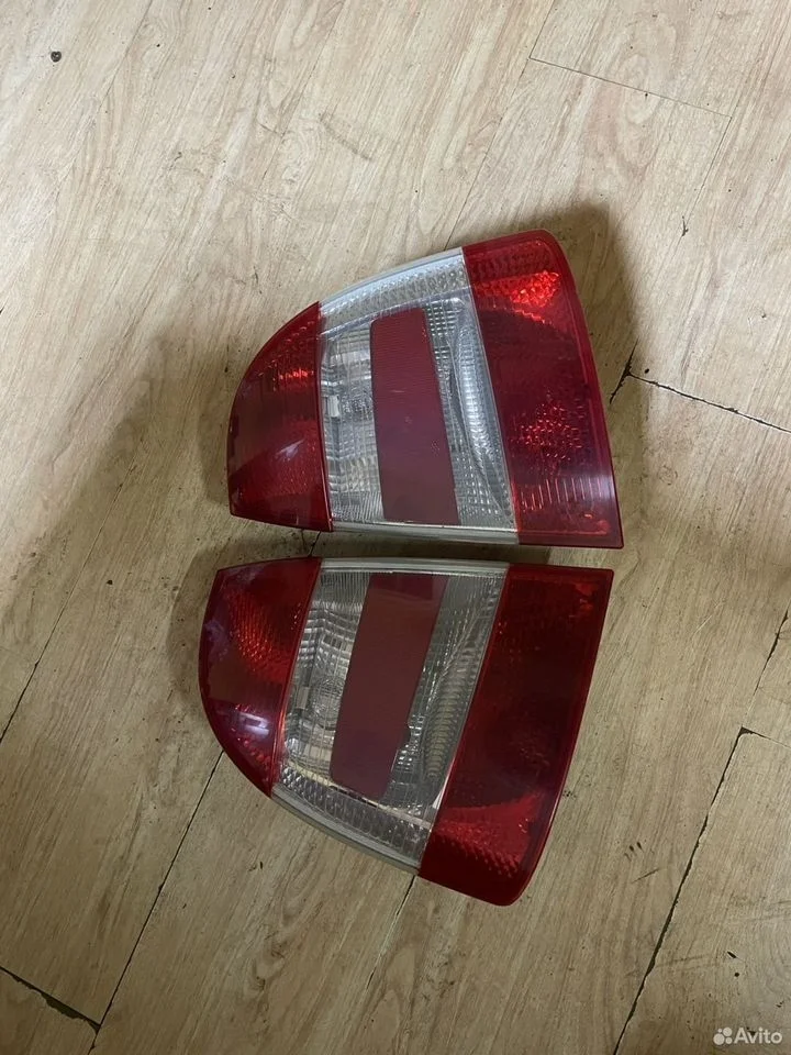 Фонарь задний правый левый skoda superb седан
