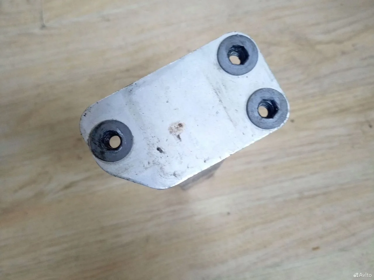 Лонжерон п.п. audi a8 d4 4h0806064e