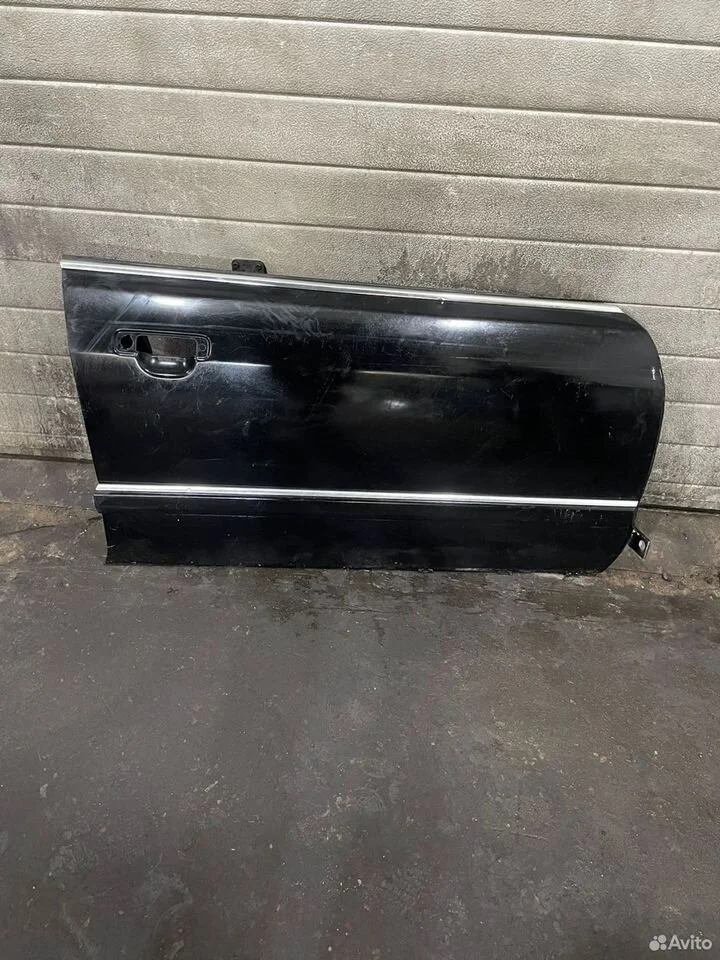 Дверь передняя правая audi a8 d2 4d0831052a