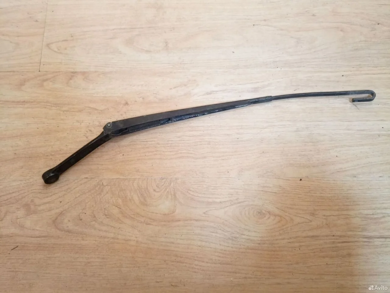 Поводок стеклоочистителя audi a6 c5 4b1955408a