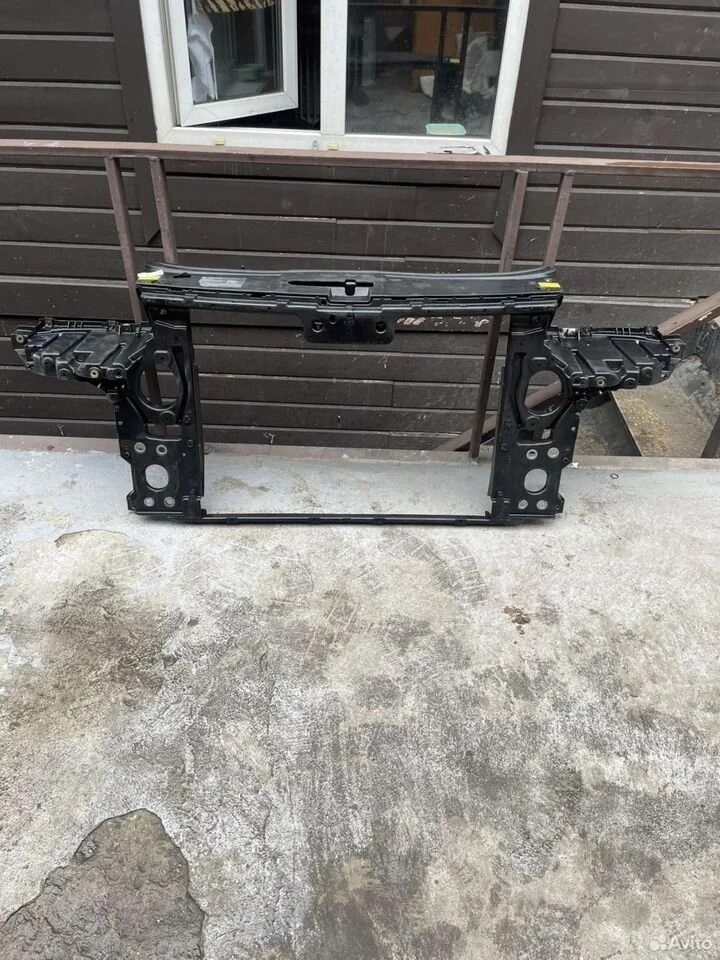 Передняя панель телевизор туарег порше кайен