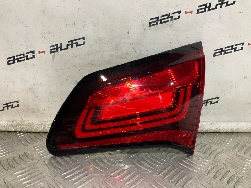 Фонарь Citroen C4 2016 9808624780 B7, правый