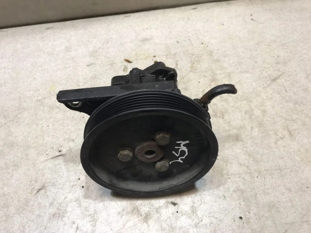 Насос ГУР BMW X5 E53 M54  32416757914