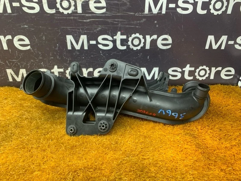 Патрубок интеркулера Audi A5 2010 8K0145673AJ 8T CDNC