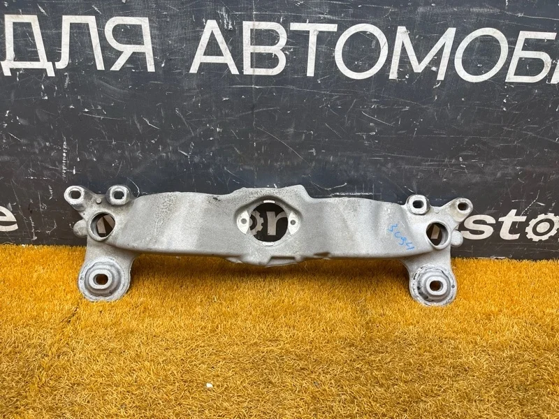 Кронштейн КПП Audi A4 2007 8E0399263AG B7/8E ALT