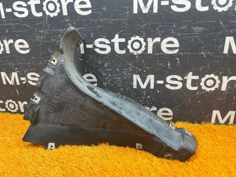 Подкрылок Bmw 3-Series 2007 51718040102 E90 N46B20B, передний правый