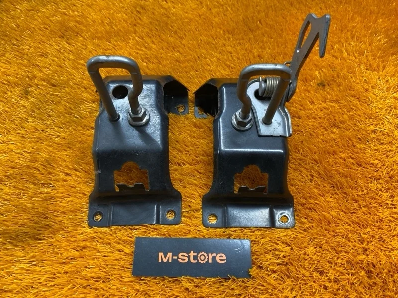 Скоба капота Bmw X5 2007 7164802 E70 N52B30AF