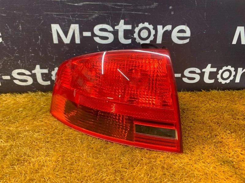 Фонарь задний Audi A4 2007 8E5945095 B7/8E ALT, левый