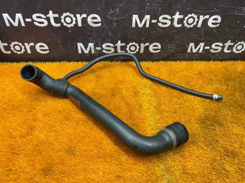 Патрубок радиатора верхний Mercedes-Benz S-Class 2004 A2205010082 W220 112.972