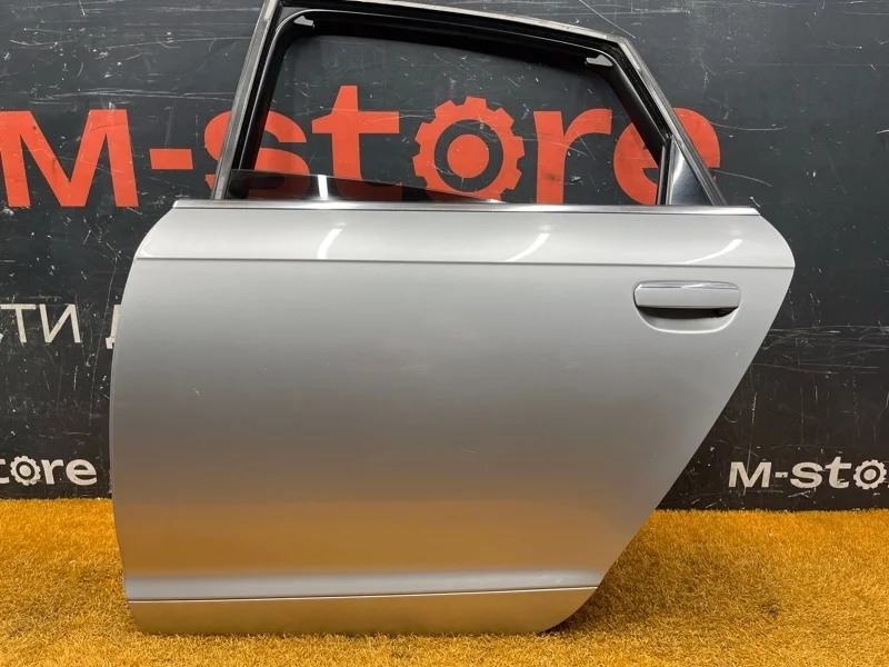 Дверь Audi A6 2007 4F0833051G C6/4F BDX, задняя левая