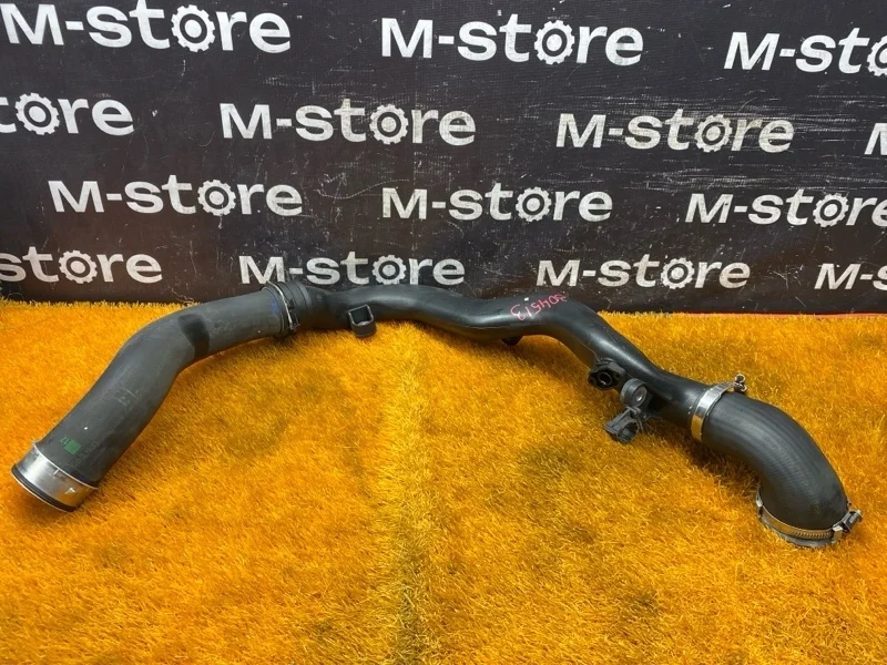 Патрубок интеркулера Volkswagen Tiguan 2013 1K0145770AK 5N CTHD