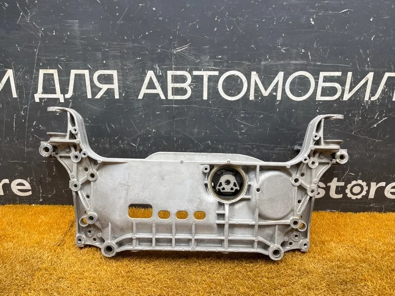 Балка поперечная (подрамник) Audi Q3 2013 3C0199369H 8U CCZC, передняя