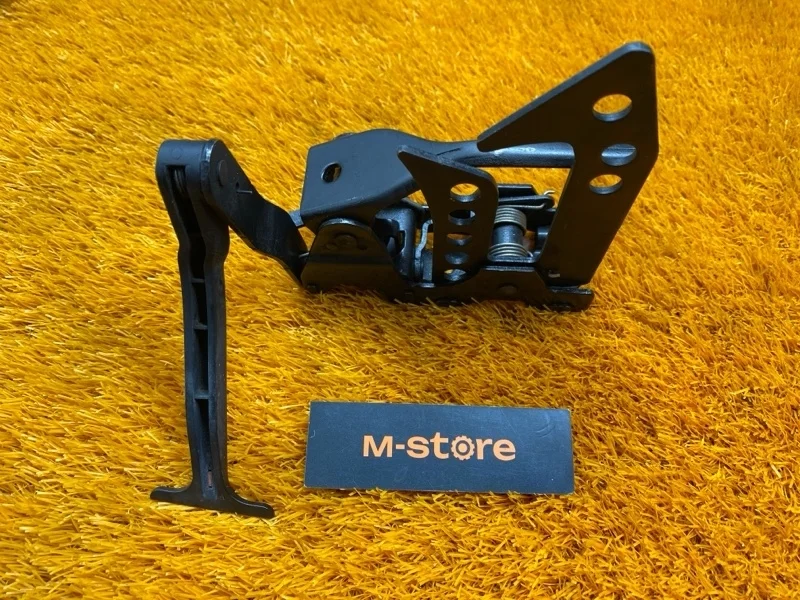 Замок капота Mercedes-Benz S-Class 2008 A2218800264 W221 273.961