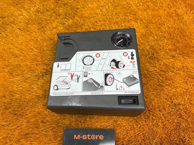 Компрессор подкачки колес Volkswagen Touareg 2008 7L0012617B 7L BHK