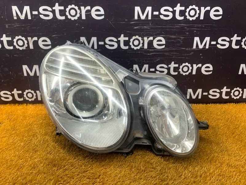 Фара Mercedes-Benz E-Class 2007 A2118205261 W211 272.922, правая