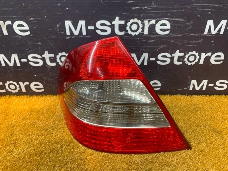 Фонарь задний Mercedes-Benz E-Class 2007 A2118202364 W211 272.922, левый