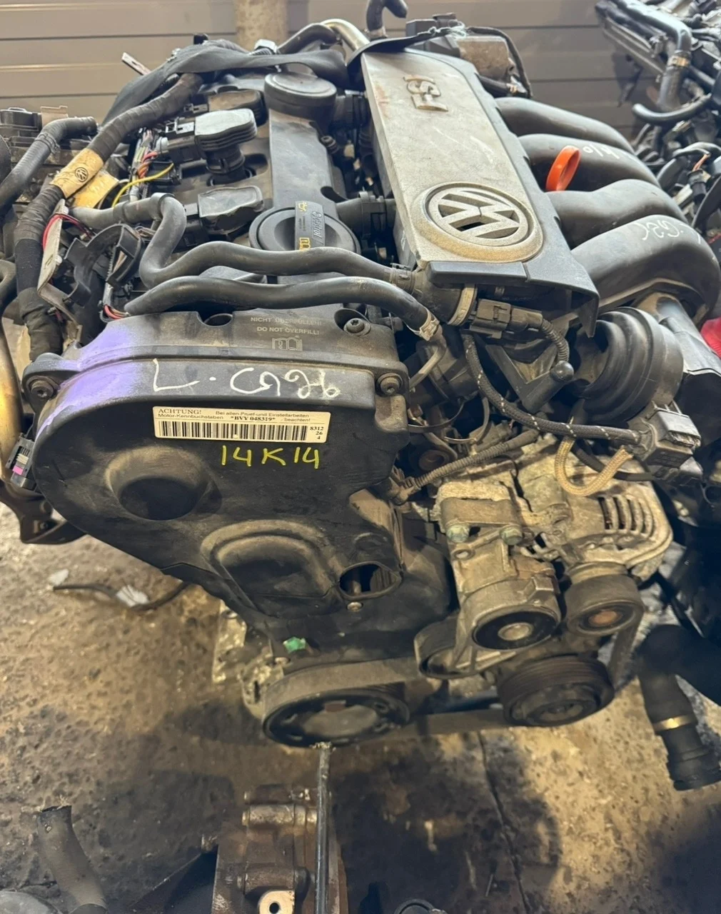 Двигатель без навесного 2.0 bvy (из японии) VW Passat 2009 B6