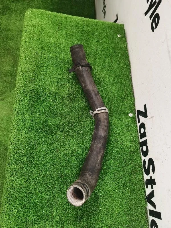 Патрубок системы охлаждения ford fusion 2008 1