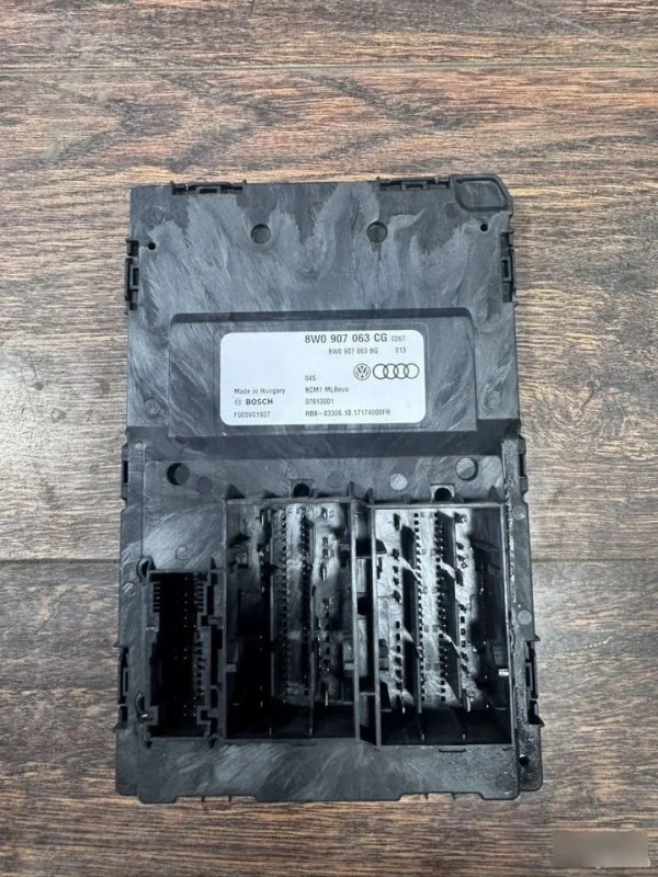 Блок комфорта Audi A4 B9
