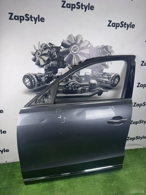 Дверь Audi Q5 8R