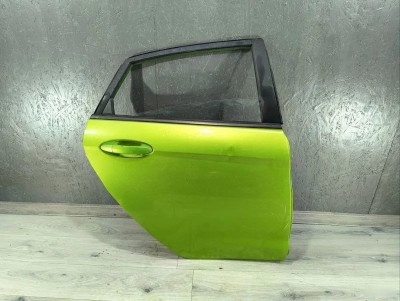 Дверь Ford Fiesta 6 2012-2019