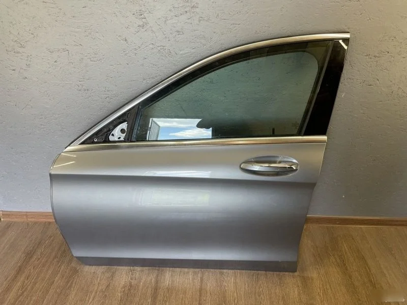Дверь Mercedes W205