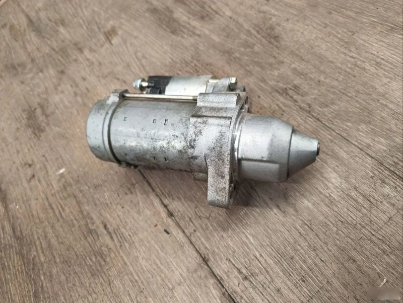 Стартер Mercedes W212