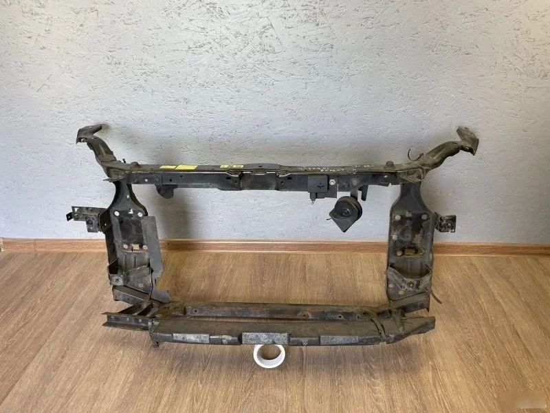 Передняя панель Nissan Qashqai 2006-2010