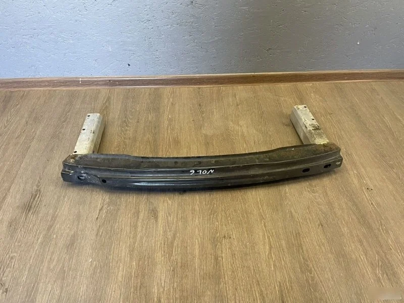 Усилитель бампера Audi A5 8T