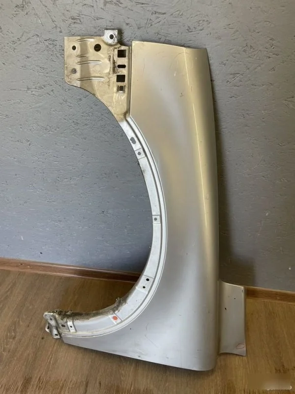 Крыло Volvo XC90